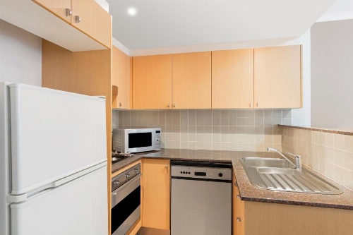 Adina Serviced Apartments Sydney Martin Place image 6
